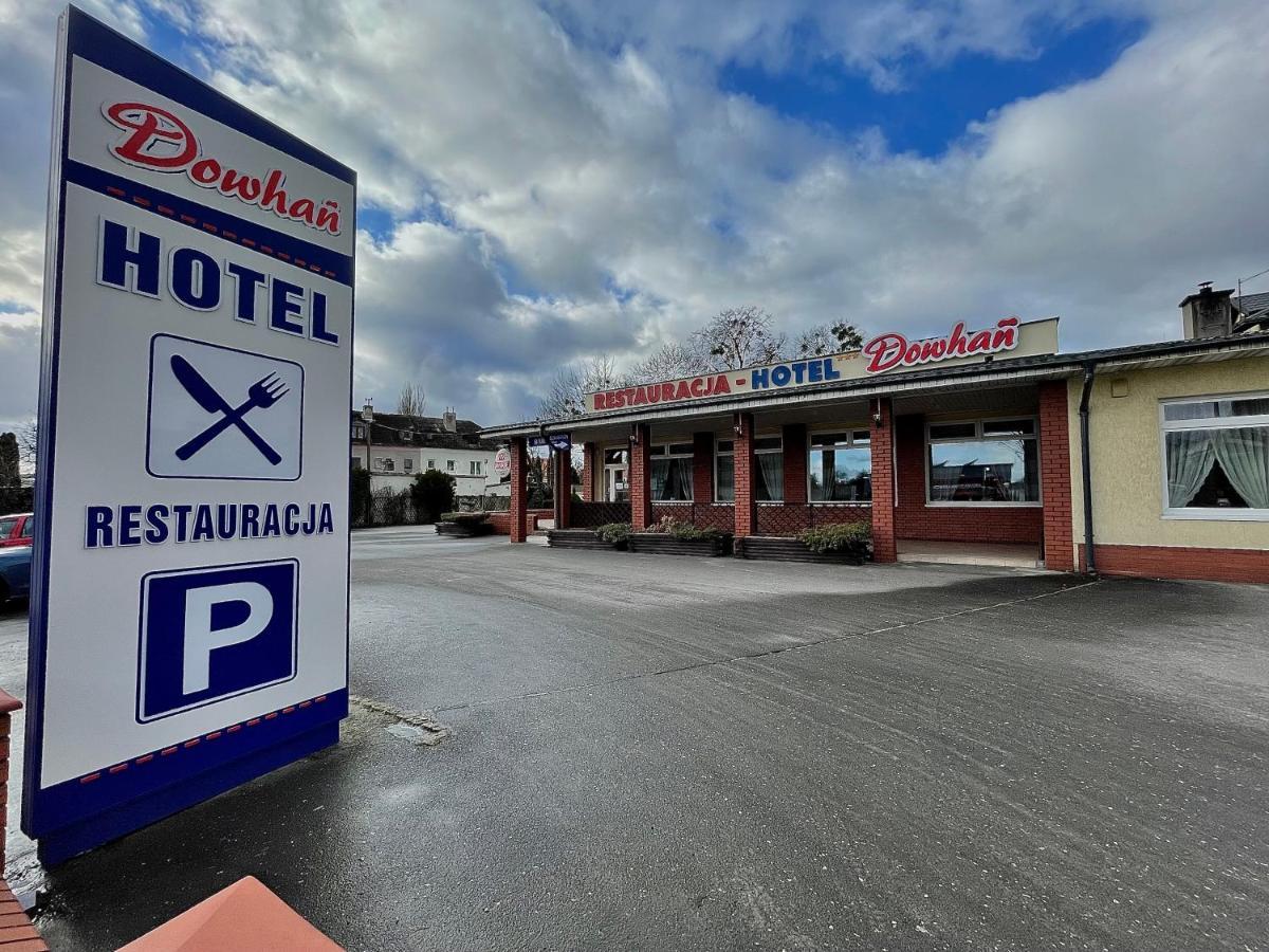 Hotel Dowhan Нове Екстериор снимка